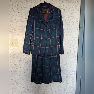💙 💚 Vintage Rare Highland Queen Plaid Blazer Skirt  Wool Douglas Tartan Suit